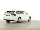 Skoda Octavia Combi 2.0 TDI Style HUD|ACC|LED|Navi|PDC - Skoda Octavia: mit Navigationssystem