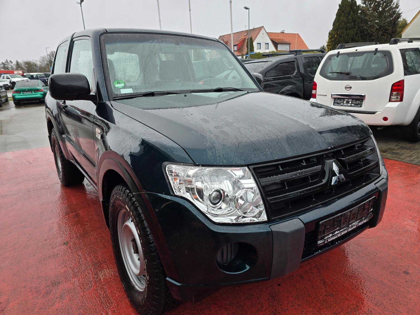 Mitsubishi Pajero 3.2 DI-D Inform