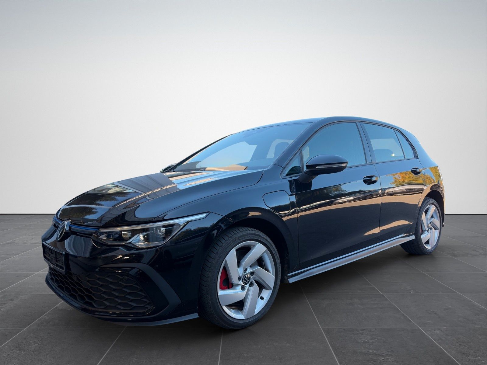 Volkswagen Golf VIII Lim. GTE 1.4 eHybrid/NAV/17Z/LED/