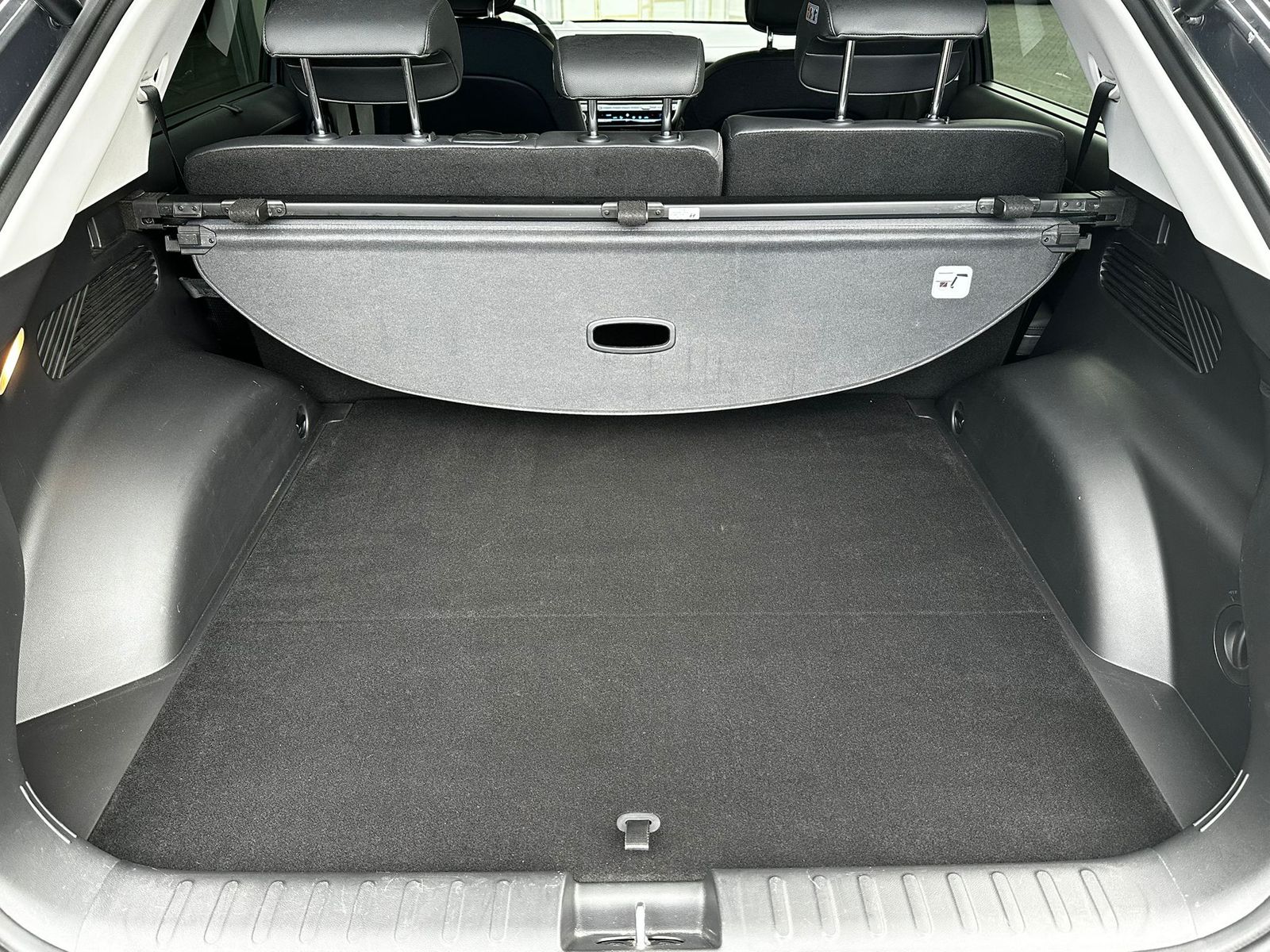 Fahrzeugabbildung Hyundai Ioniq 5 Uniq 4WD WERKSGA+MEMO+HEAD+BOSE+ACC+360°