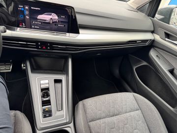 Bild 12 VW Golf VIII Lim MOVE*LED*KAMERA*StHz*NANI*