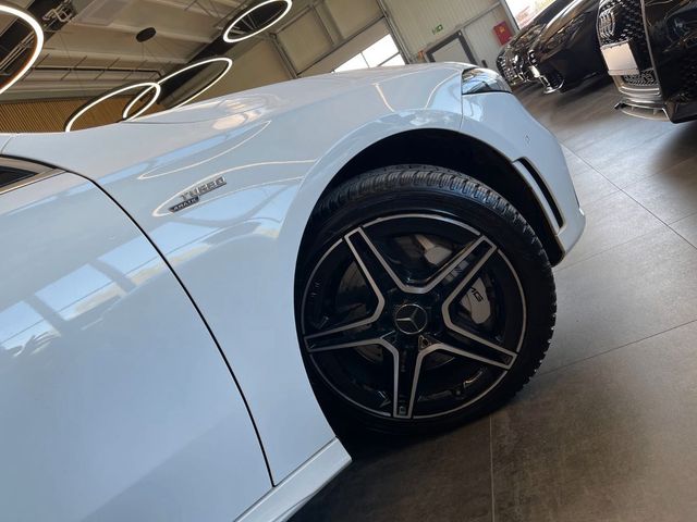 Mercedes-Benz A35 AMG 4Matic *PANO*LED*PDC*CARPLAY*