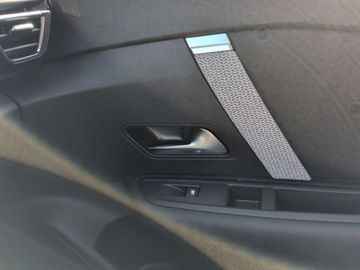 Citroën C4 BlueHDi 130 S&S EAT8 Max *SHZ*LHZ*KAMERA*