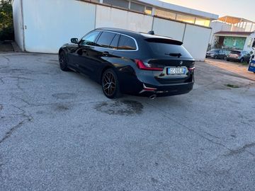 BMW 320 - 3