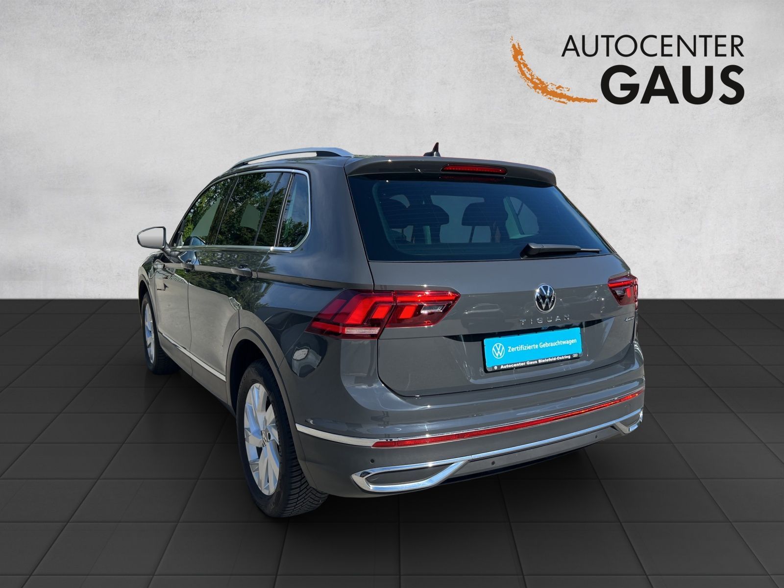 Tiguan Elegance 2.0 TSI DSG 4M ACC*AHK*Navi*Kame
