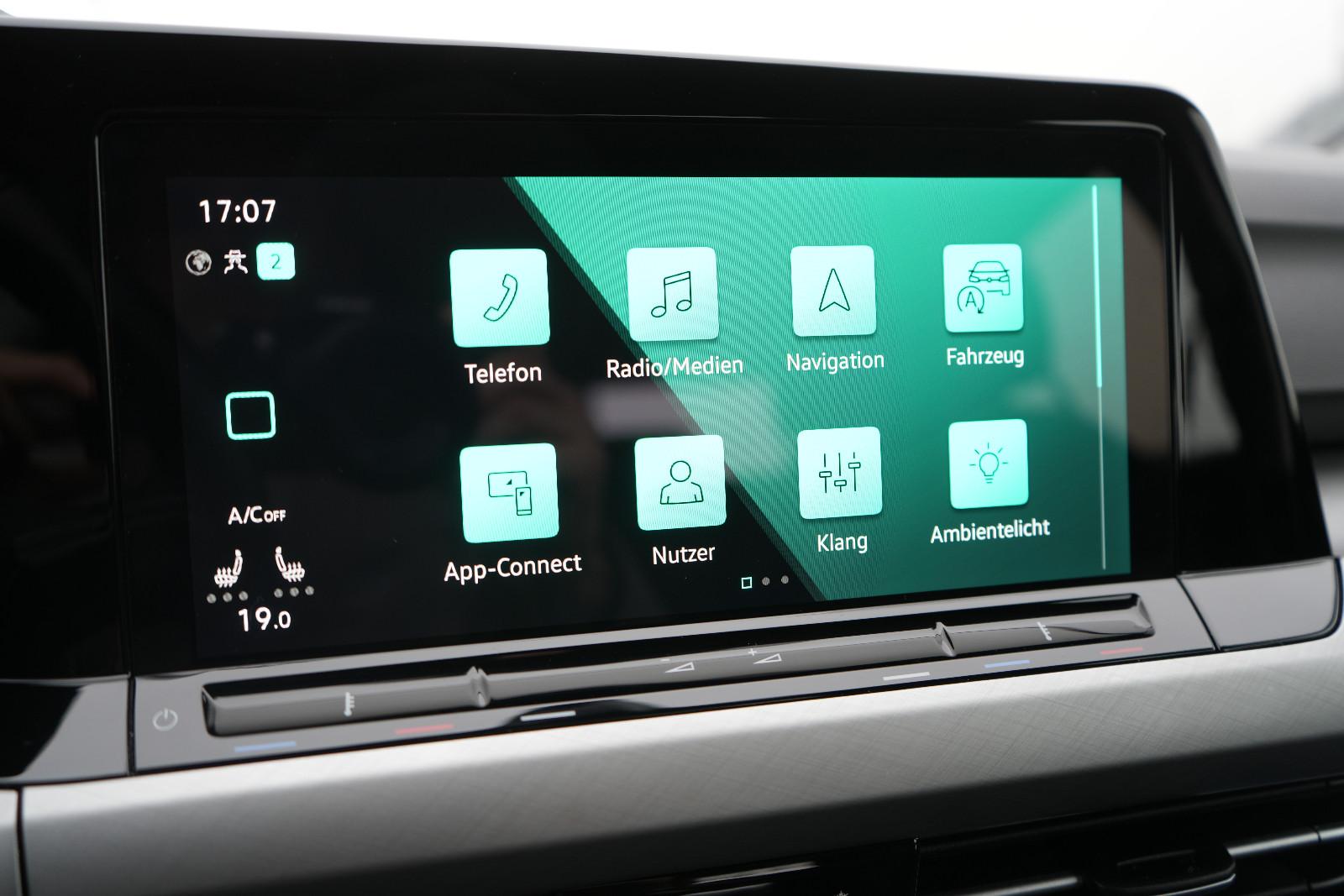 Volkswagen Golf eTSI DSG LHZ LED SITZH. NAVI KAMERA ACC, миниатюра 16
