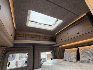 HYMER  ERIBA  HYMERCAR Eriba Car 600 Winter+Chassis+Campingpaket LED 