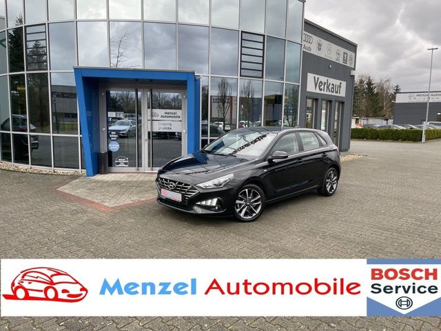 Hyundai i30 1.0 T-GDI DCT Connect & Go Navi LED Tempomat