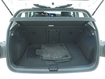 Volkswagen Golf - 8