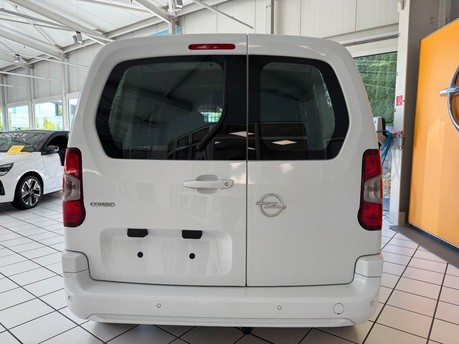 Opel Combo E Cargo Basis imagem 3