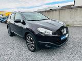 Nissan Qashqai 1.6   360 *Panorama*Kamera*Navi