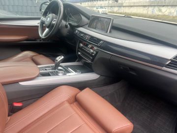 BMW X5 - 11