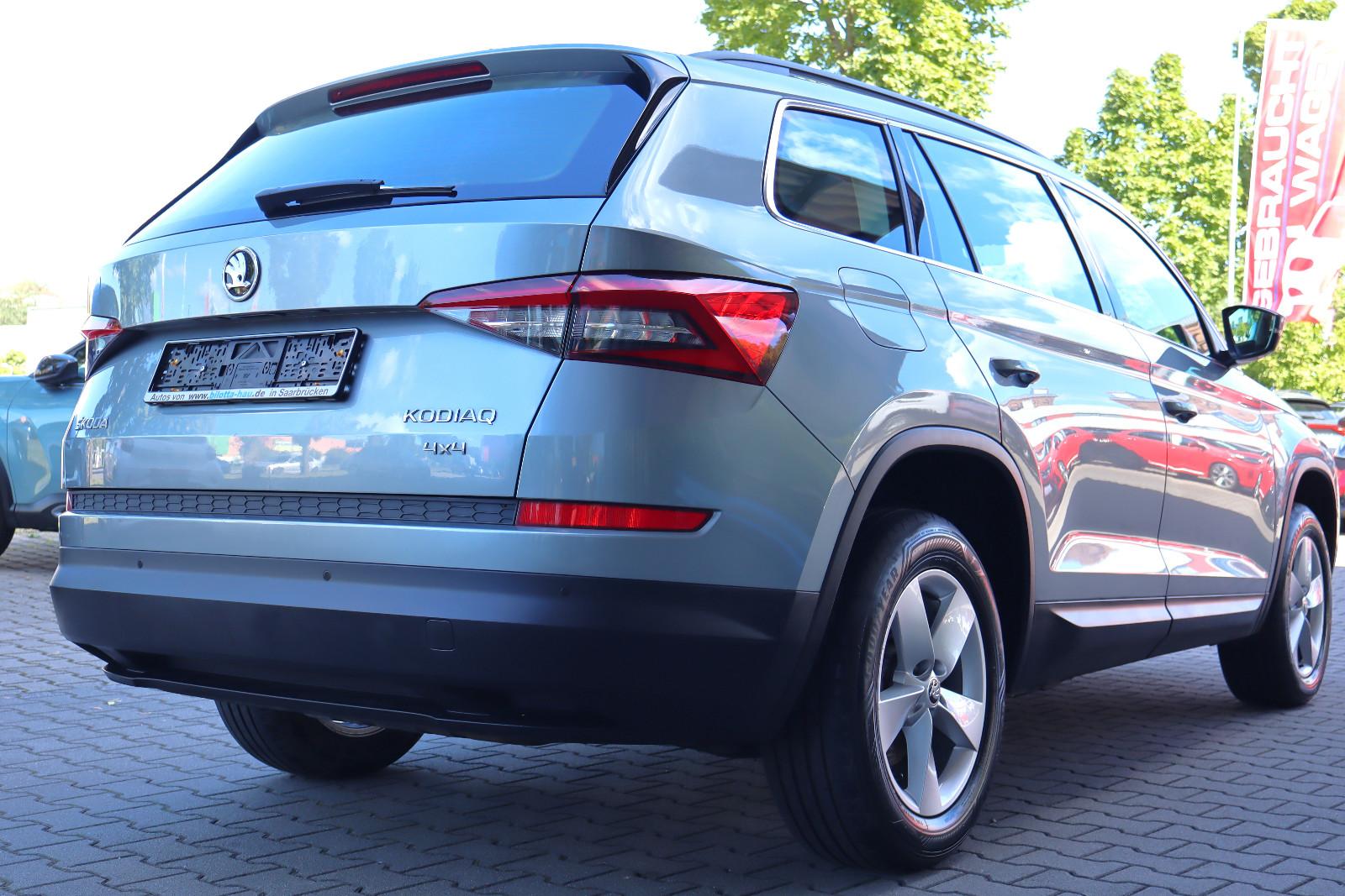 Skoda Kodiaq 2.0 TSI Ambition 4x4 DSG ! AHK+Navi !