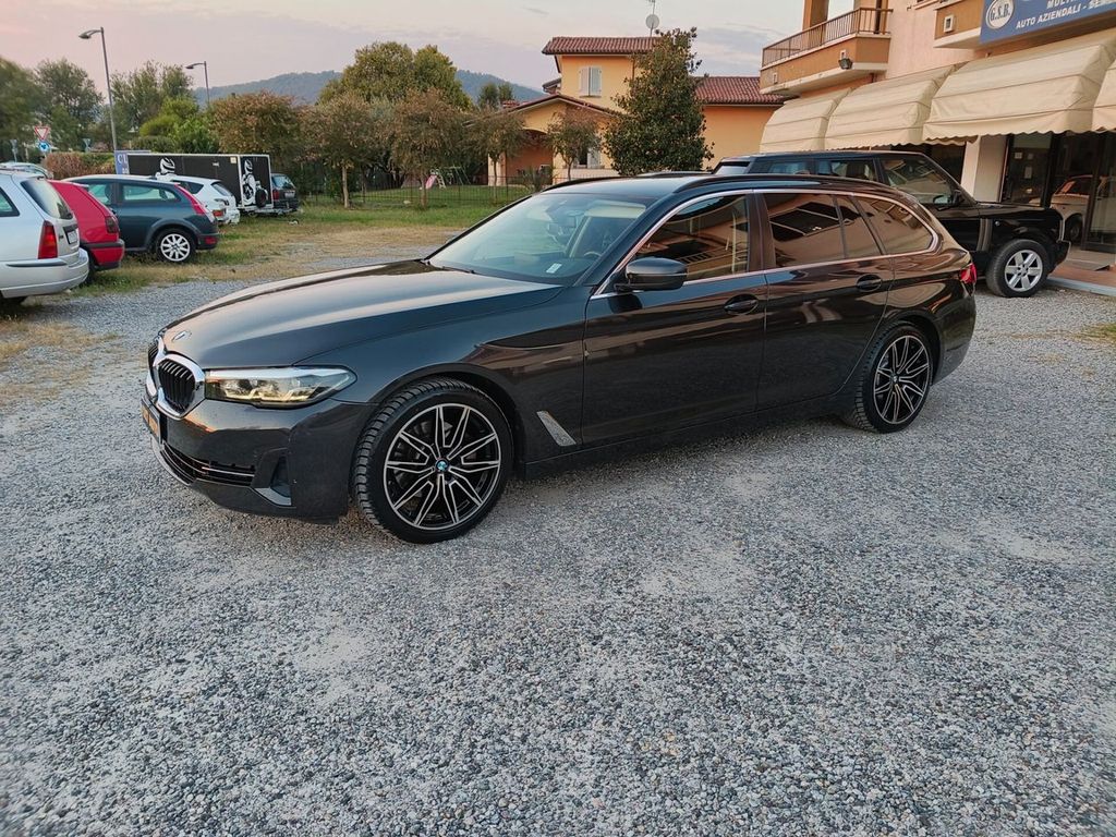 Image of BMW 520