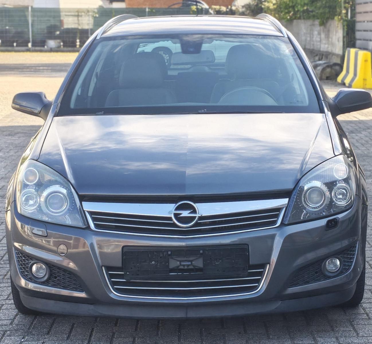 Opel Astra 2009 — двигун 1.686 cm³, 110 HP (81kW)