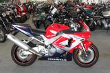 Honda CBR 900 RR Fireblade SC44 Superbike-Umbau - Offers matching your search criteria