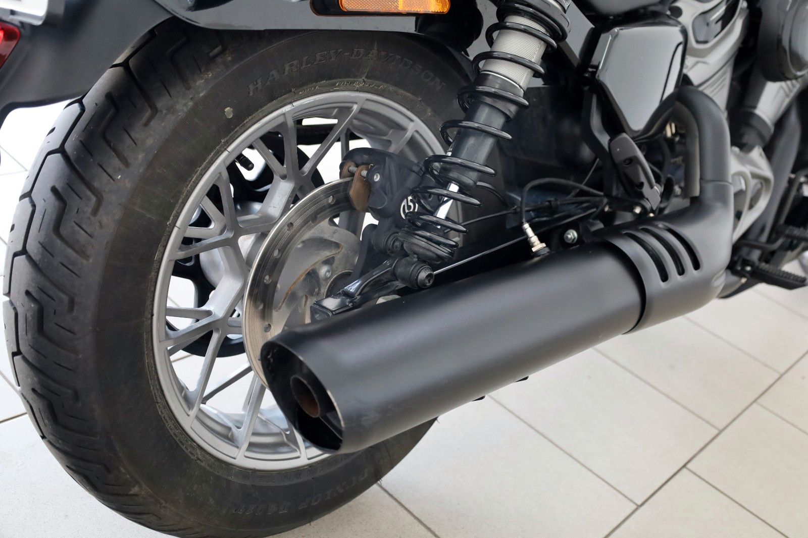 Fahrzeugabbildung Harley-Davidson Nightster Special, Revolution Max 975S