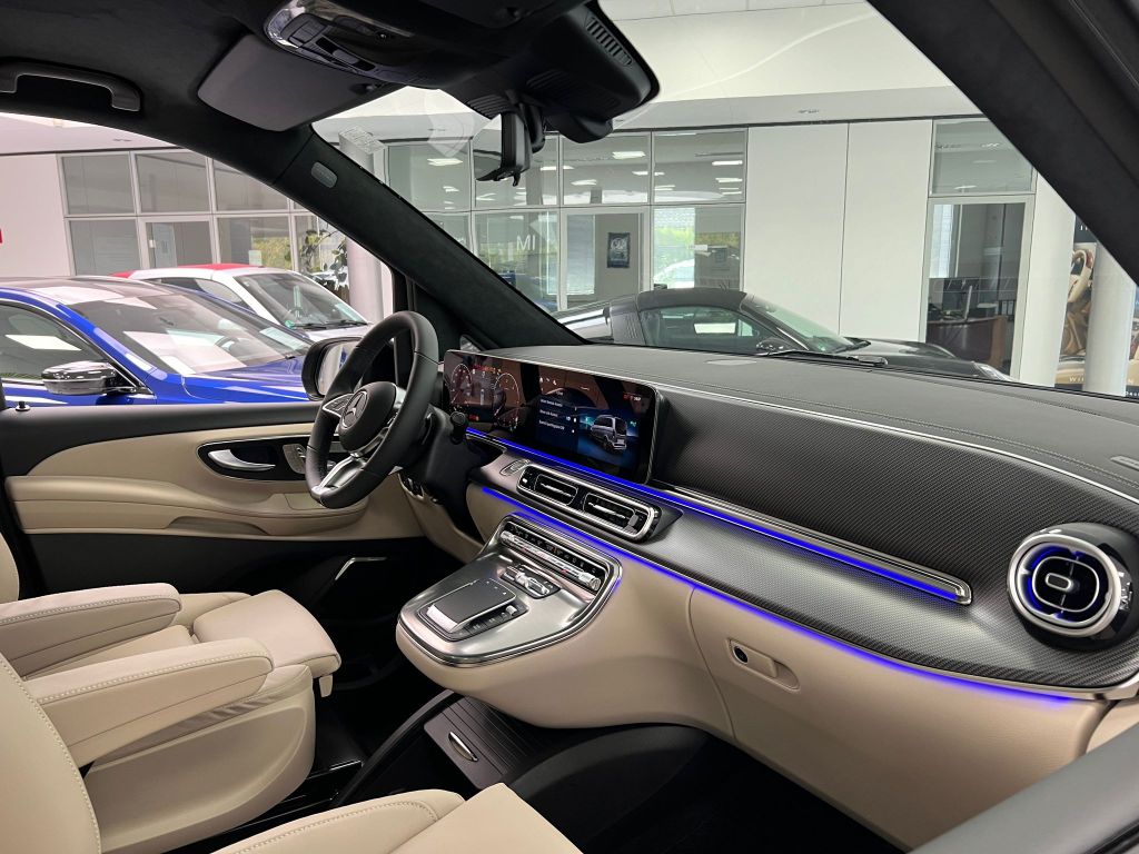 Mercedes-Benz V 300 d 4M Excl. lang*AMG*Luxury*Airm*Pano*360°