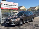 Volvo XC70 Summum AWD Navi Alus Schiebedach 1.Hand - Volvo XC70: Awd Summum