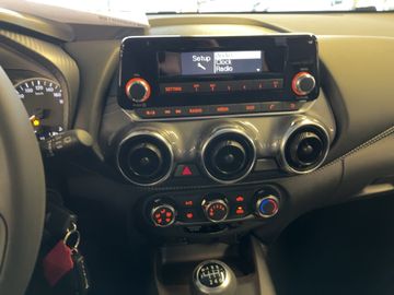 Nissan Juke N-STYLE 1.0 DIG-T 114 PS Klima