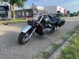 Suzuki VL800 / C800 - SUZUKI VL 800 C