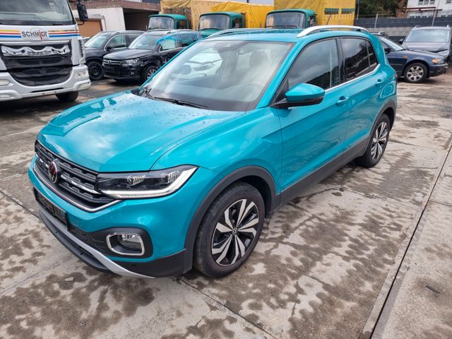 Volkswagen T-Cross Style voll fahrbereit