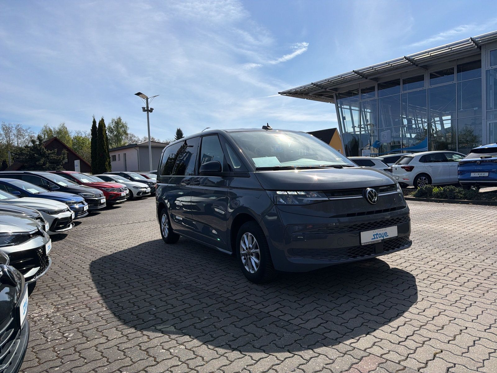 Multivan Life TDi DSG 7S LED Kamera Apple CarPla