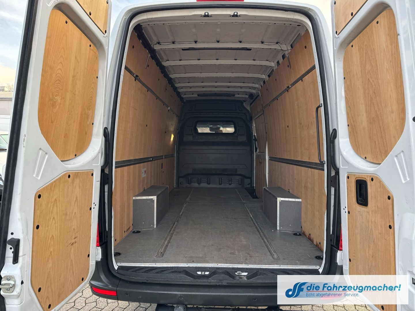 Fahrzeugabbildung Mercedes-Benz Sprinter III Kasten RWD AWD 317 CDI L3 L4 AHK D