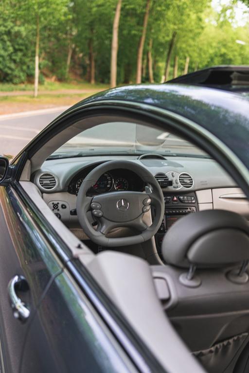 Mercedes-Benz CLK 500