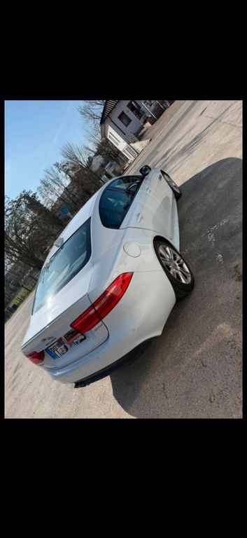 Image of Jaguar XE