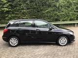 Mercedes-Benz B 180  7G-DCT BlueEFFICIENCY - Mercedes-Benz B-Class: Kombi