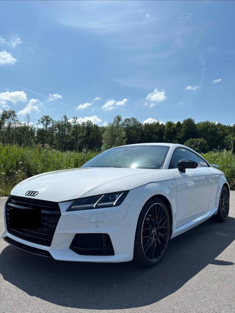 Audi TT 2.0 TFSI quattro - S line competition