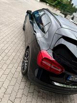 Mercedes-Benz GLA 250 DCT - - Firmenfahrzeug gebraucht