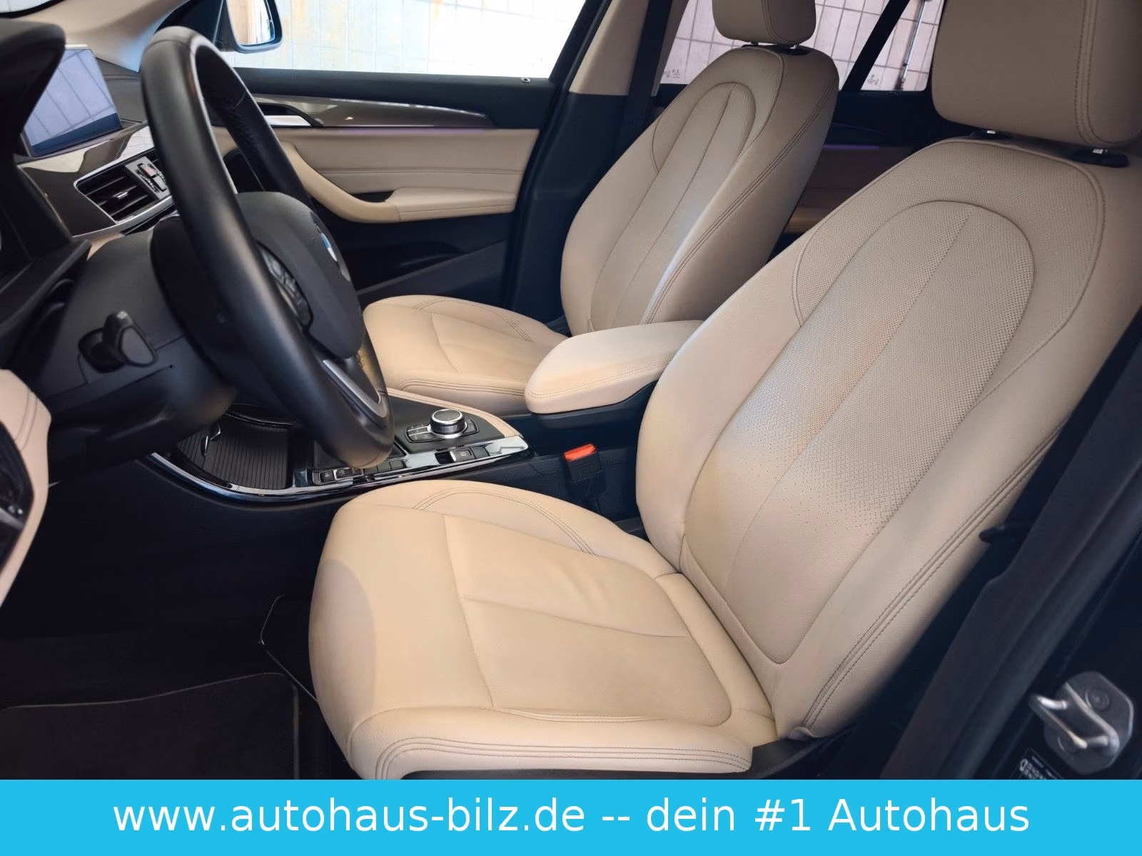 BMW X1 sDrive 20 i xLine*AHK*Leder*, миниатюра 14