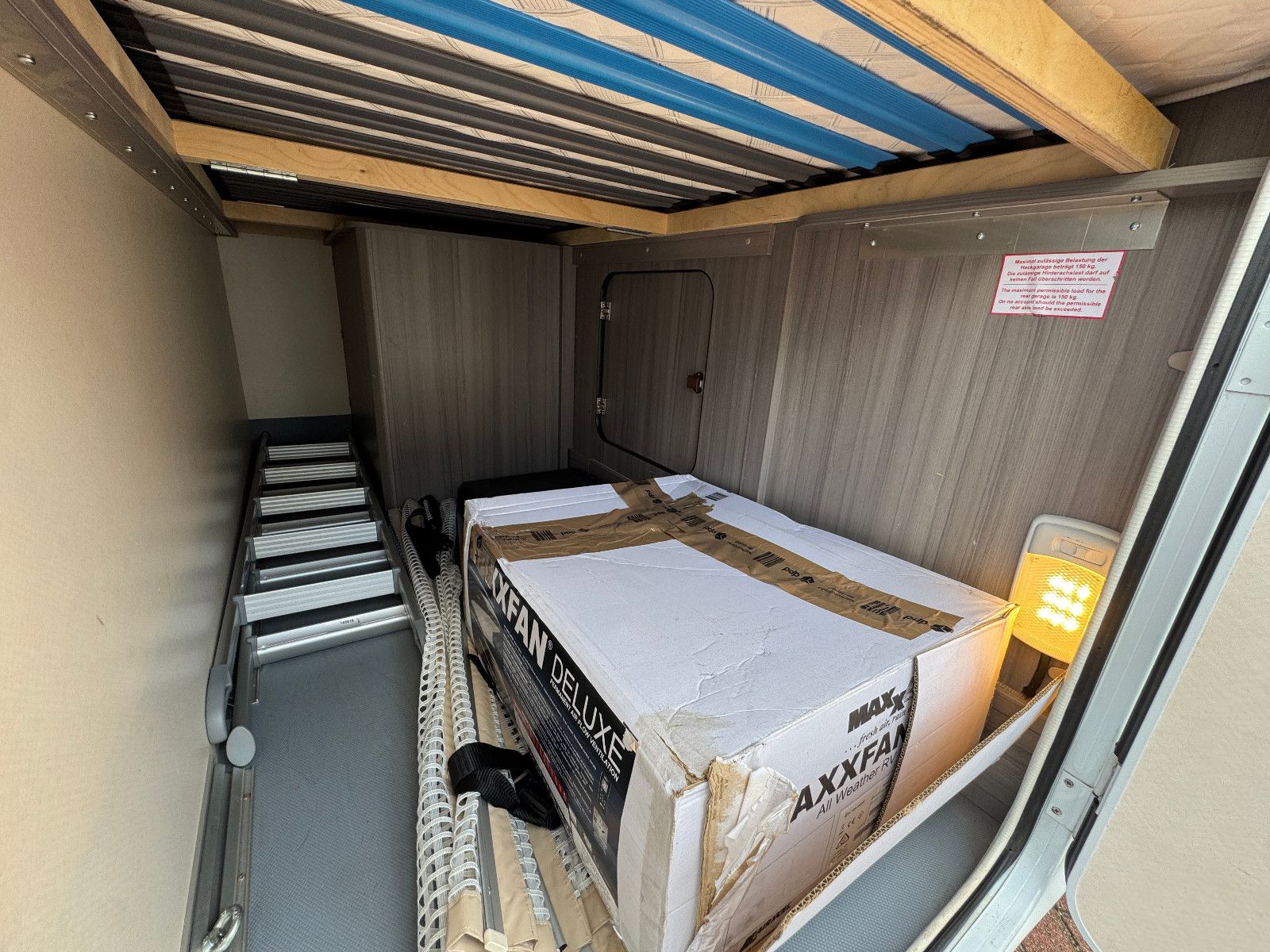 Fahrzeugabbildung Hobby T 65 HKM OPTIMA ON TOUR IC-LINE MAXXAIR BEARLOCK