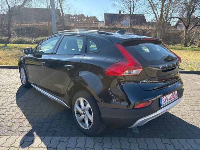 Volvo V40 Cross Country Kinetic - Navi für Export