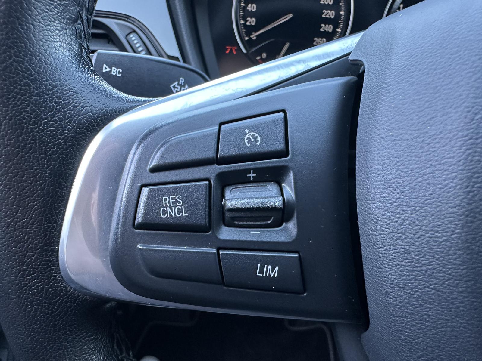 BMW X1 xDrive20d Sport-Line LED+SHZ+AHK+DAB+DA, миниатюра 13