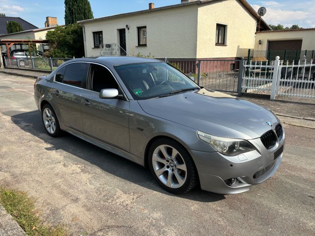 BMW 525i