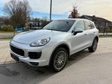 Porsche Cayenne 3.6 Panoramadach+Bose+Top Zustand  - Porsche: Silber