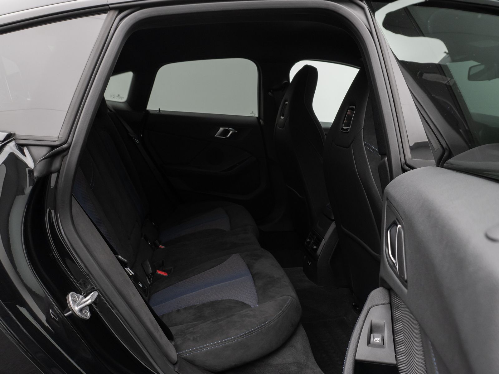 Fahrzeugabbildung BMW 220i Gran Coupé M Sport Kamera DAB HiFi 19Zoll