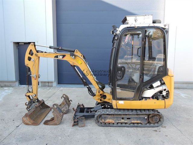 CAT 301.7D