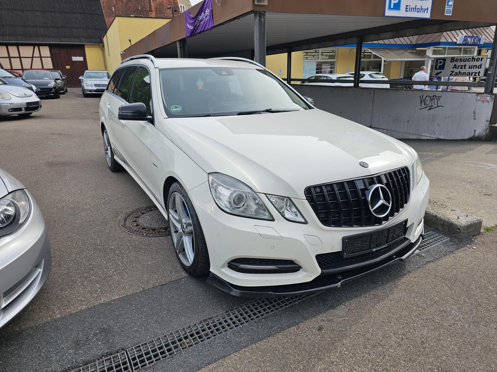 Mercedes-Benz E 200 E T-Modell E 200 CGI *AMG*