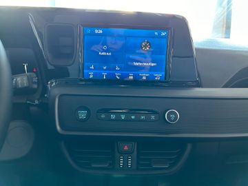 Ford Tourneo Courier Titanium WipaAHK 5JGarantie!