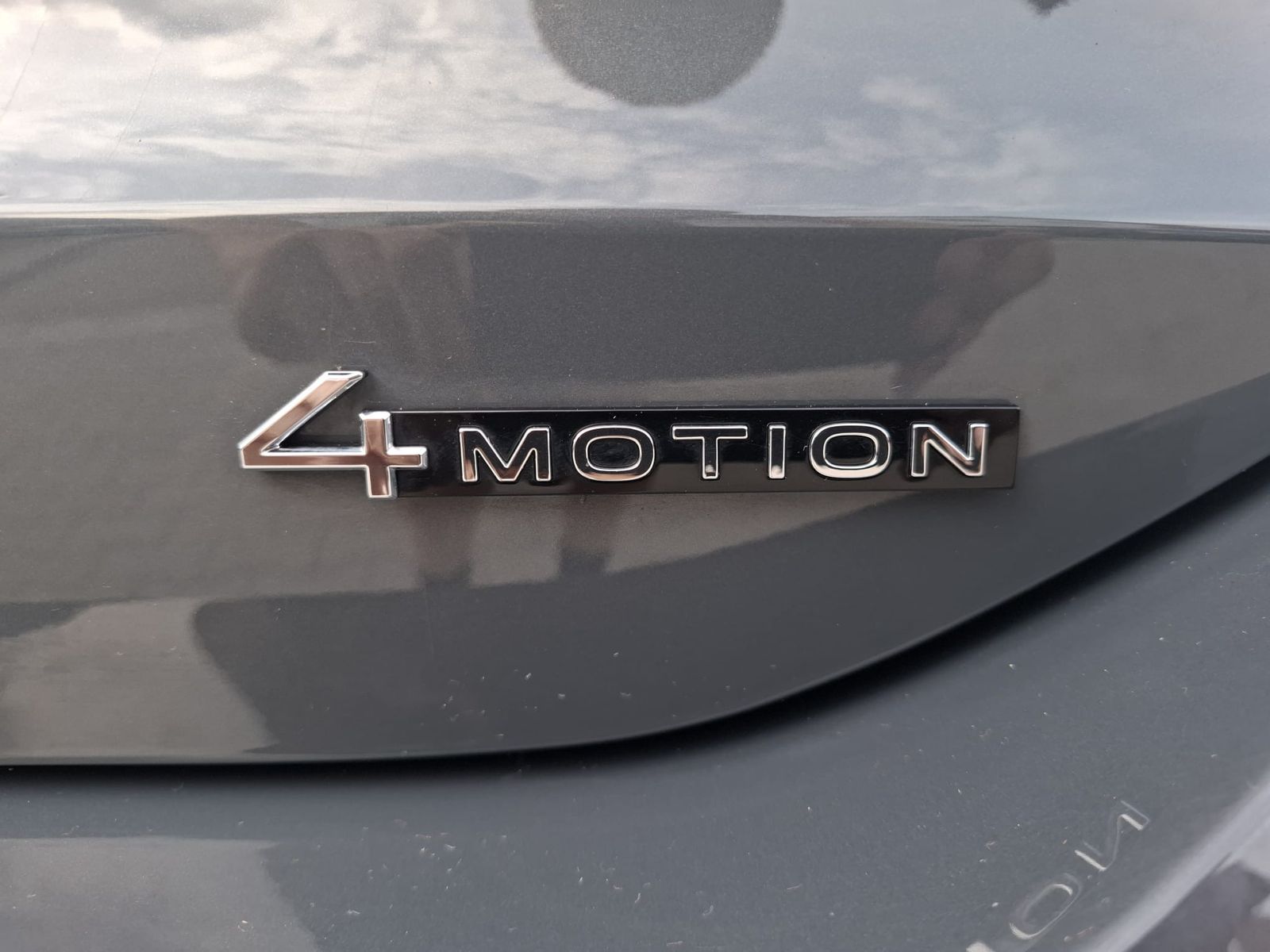 Image du véhicule Volkswagen Tiguan 2.0 TDI 4M R-Line PANO*H&amp;K*AHK*MATRIX*20".
