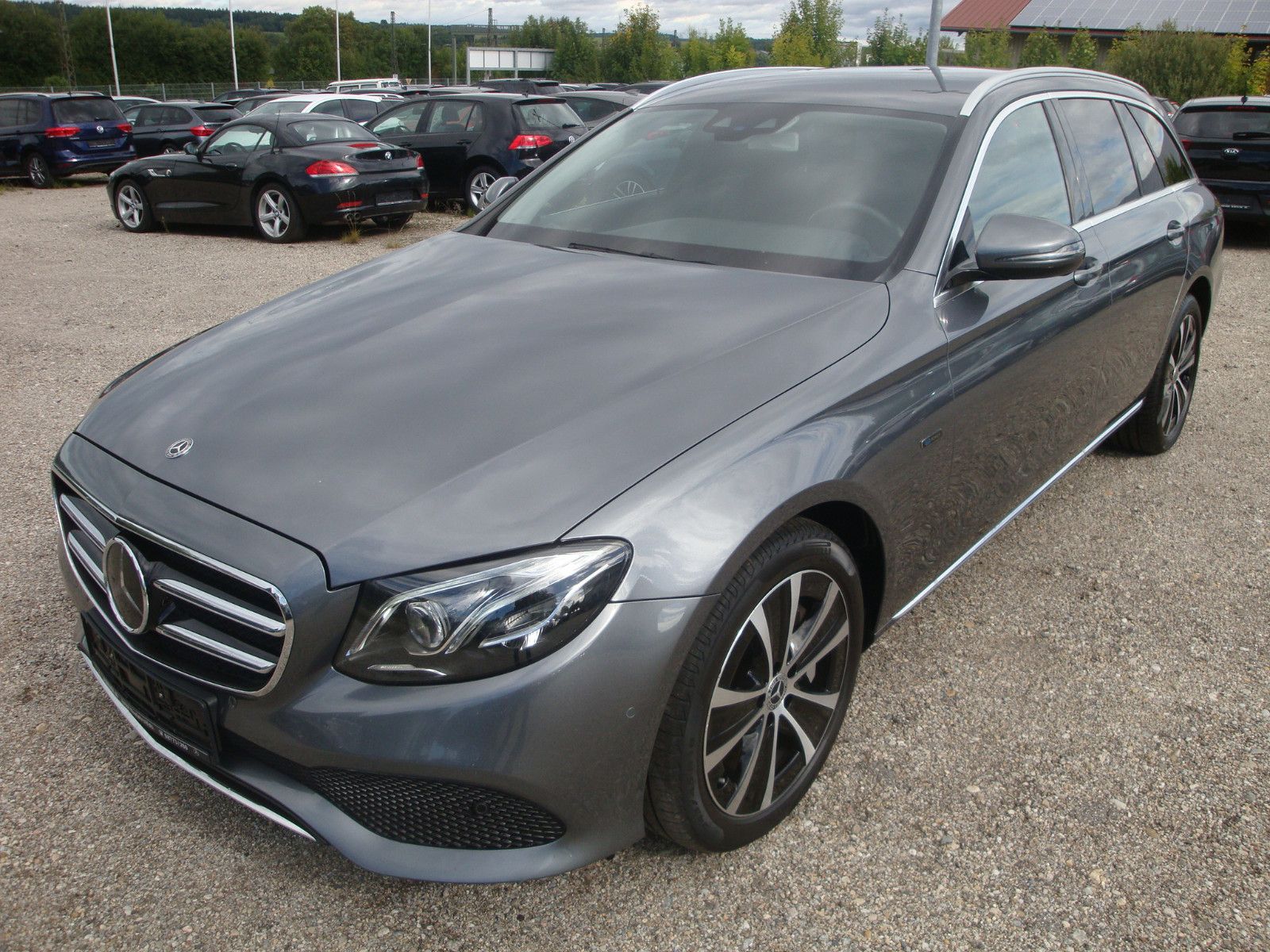 Mercedes-Benz E 300 de T-Modell Avantgarde *LED/DAB/Comand*