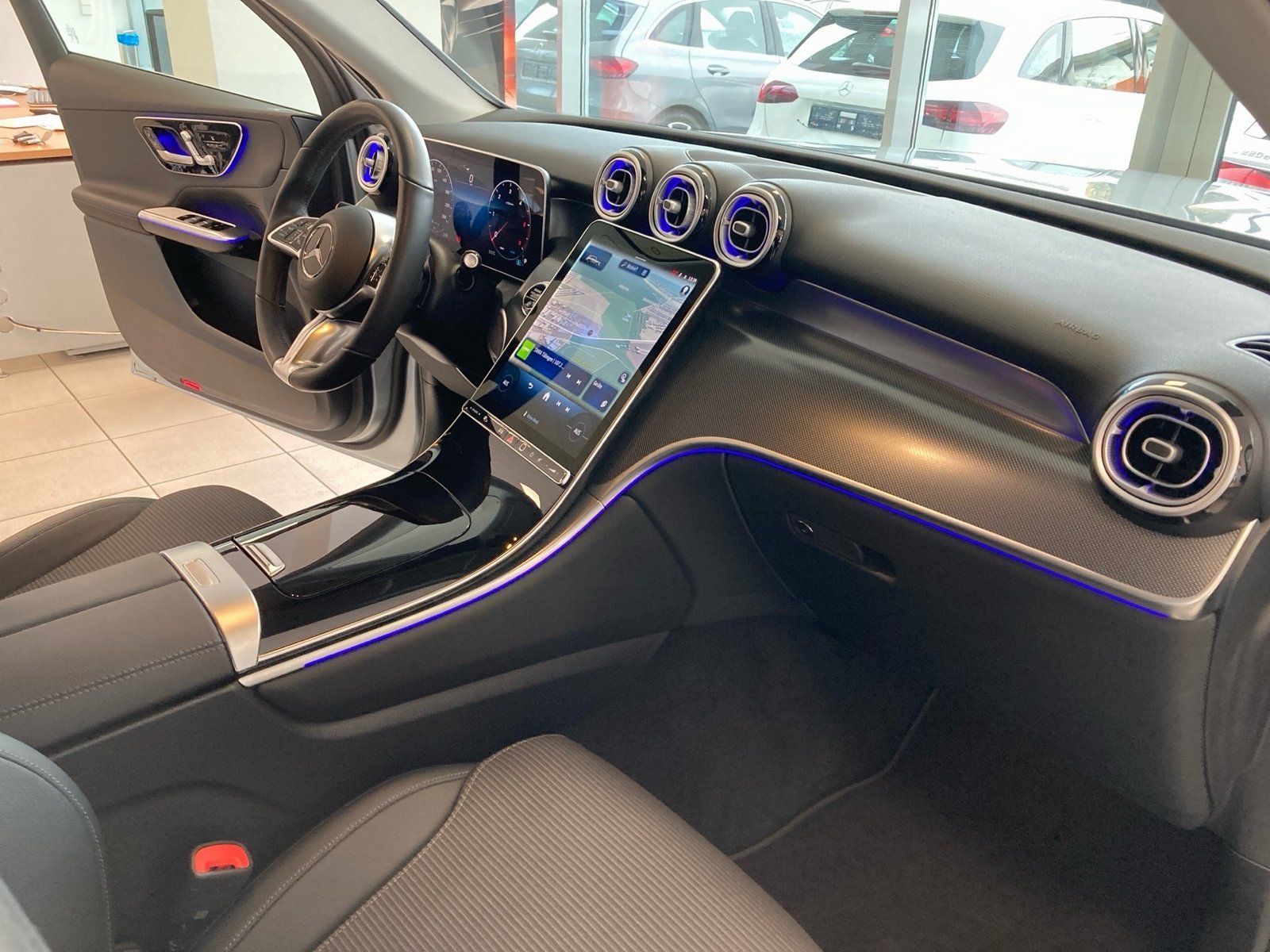 Fahrzeugabbildung Mercedes-Benz GLC 220 d 4M Avantgarde*AHK*Kamera*Totwink*Memo*