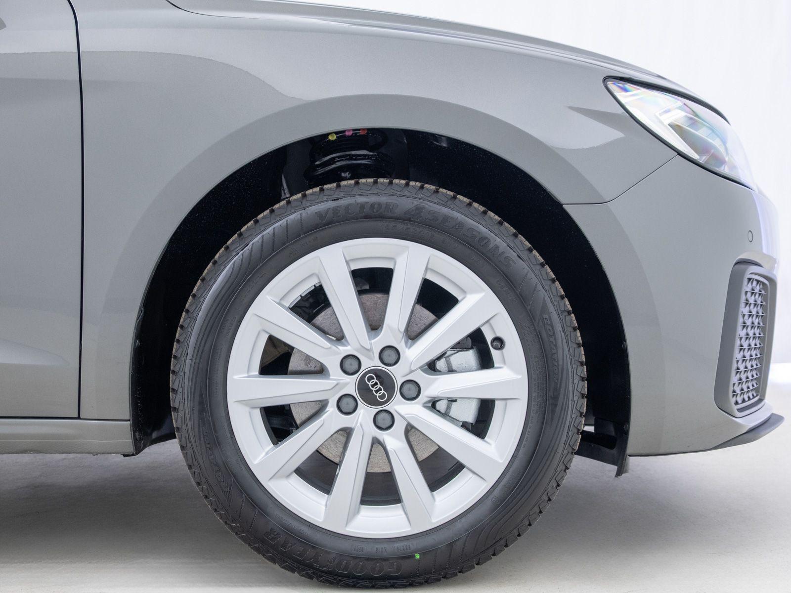 Audi A1 Sportback 30 TFSI S-TRO*LED*RFK*APP*ACC*GJR**