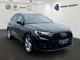 Audi Q3 35TFSI  S-Tronic advanced+LED+AHK+GRA+SHZ - Audi Q3: Schwarz
