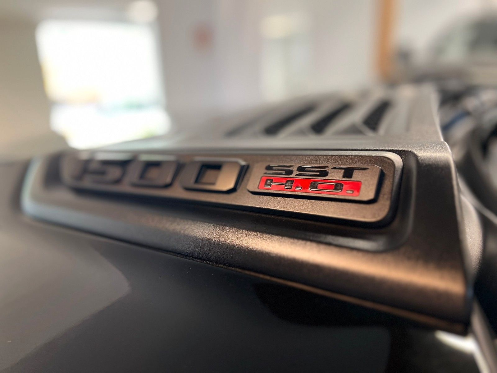 Fahrzeugabbildung Dodge RAM 1500 Limited Night H/O 3.0L MY25 / MFT