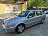 Lancia Lybra Lybra SW 1.8 - gebrauchte Lancia Kombis